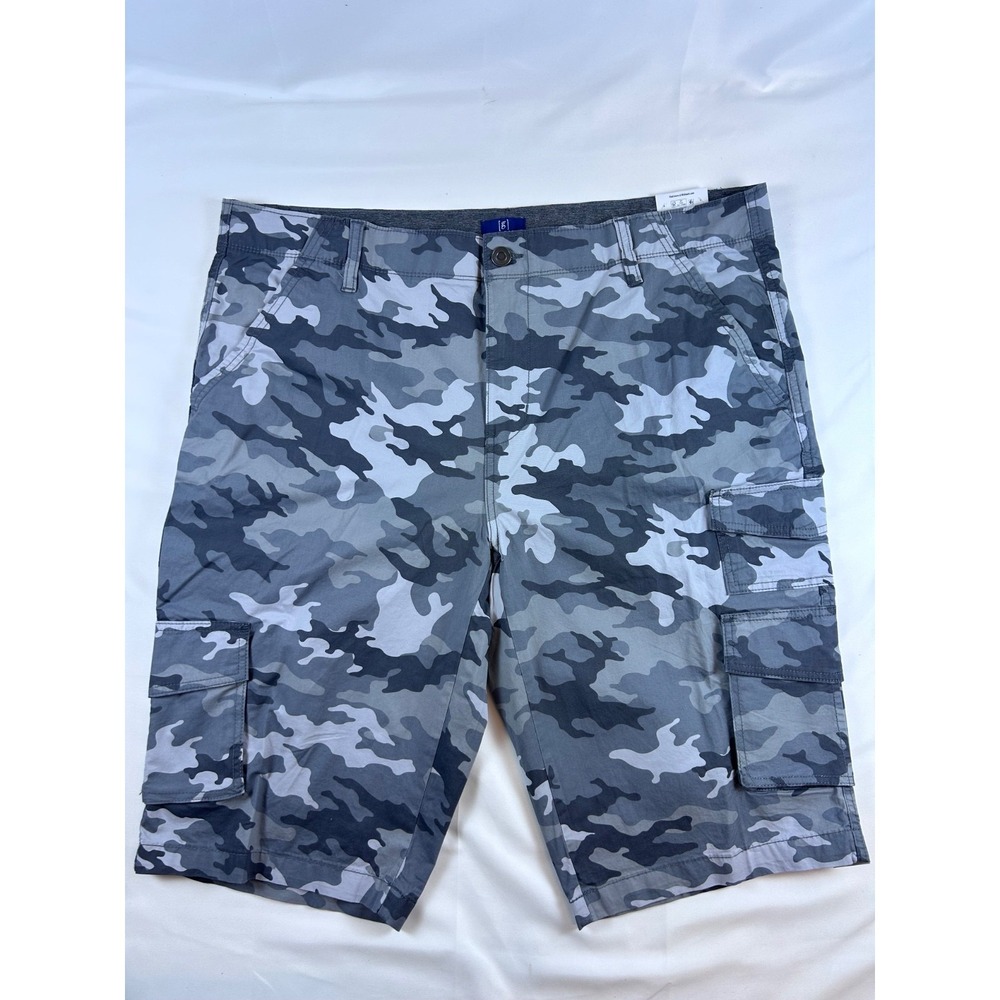 42 Men's George Below the Knee Messenger Cargo Shorts Grey Camo 14" Inseam